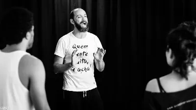Oficina Corpo e Voz em Cena com Pedro Sá Moraes - Rio de Janeiro - 5/8